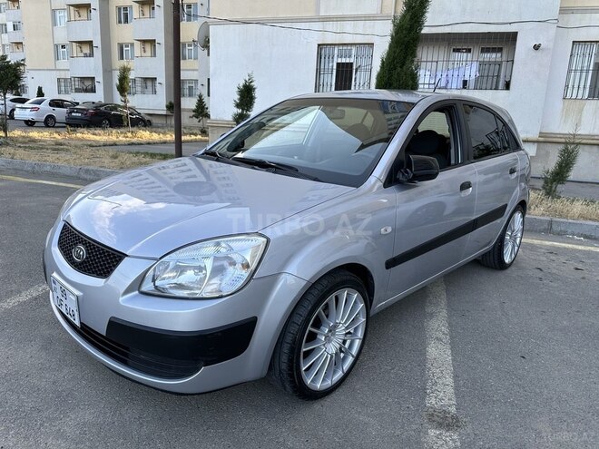 Kia Rio-9