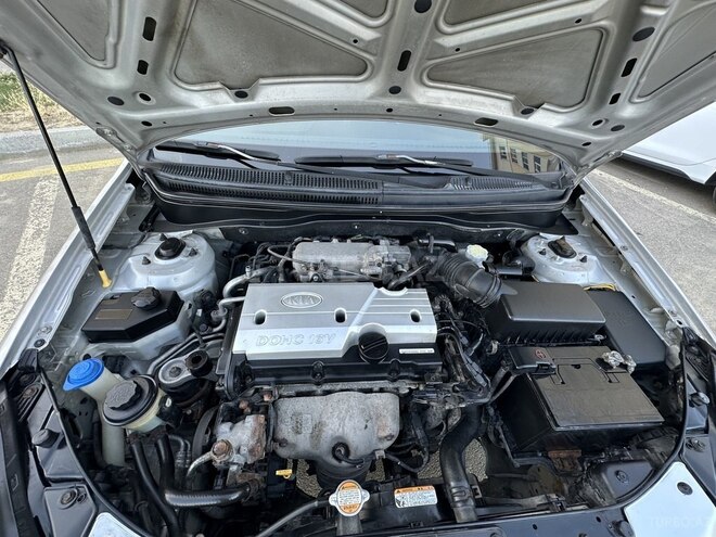 Kia Rio-11