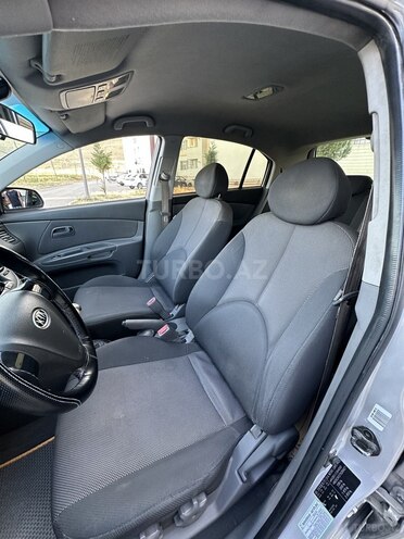 Kia Rio-16