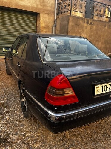 Mercedes C 180-8
