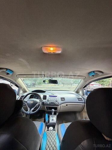 Honda Civic-11