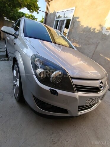 Opel Astra-1