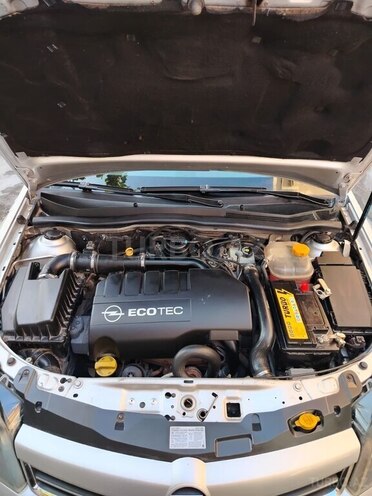 Opel Astra-8