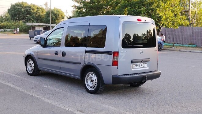 Opel Combo-7