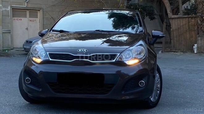 Kia Rio-1