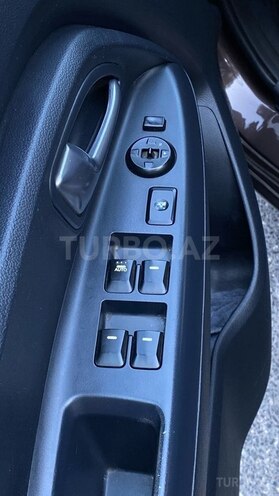 Kia Rio-14
