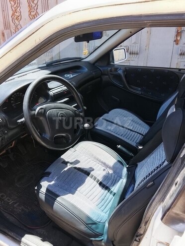 Opel Astra-7