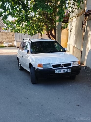 Opel Astra-9
