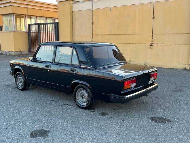 LADA (VAZ) 2107-6