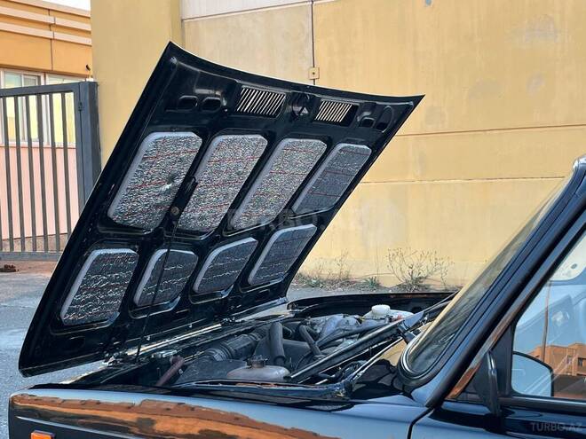 LADA (VAZ) 2107-9