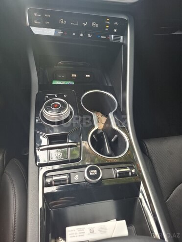 Kia K5-17