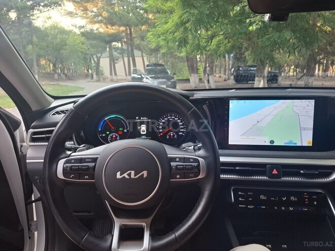 Kia K5-20