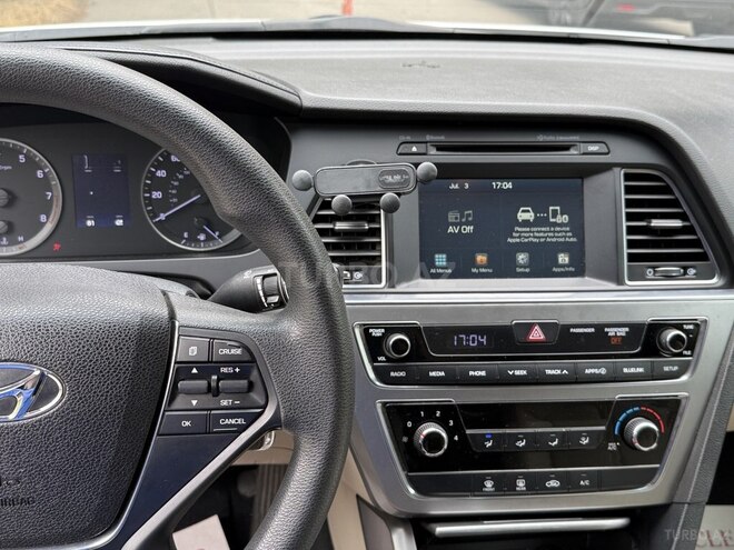 Hyundai Sonata-7