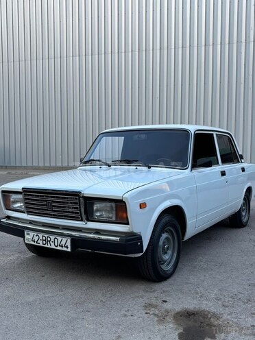 LADA (VAZ) 2107-20