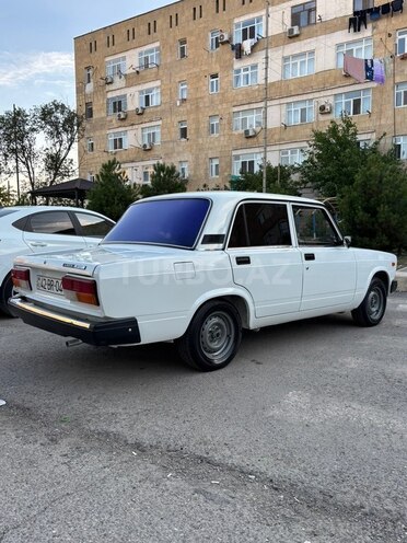 LADA (VAZ) 2107-18