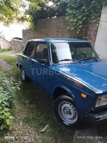 LADA (VAZ) 2107-4