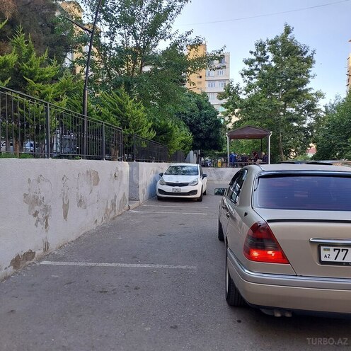 Mercedes C 220-10