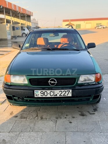 Opel Astra-1