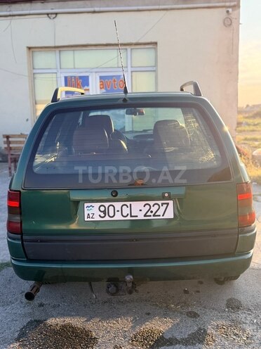 Opel Astra-2
