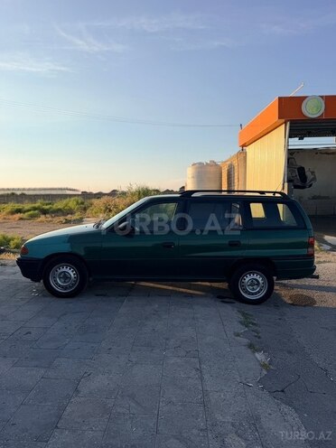Opel Astra-4