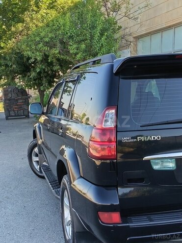 Toyota Land Cruiser Prado-5