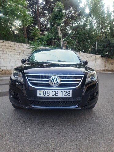 Volkswagen Tiguan-1