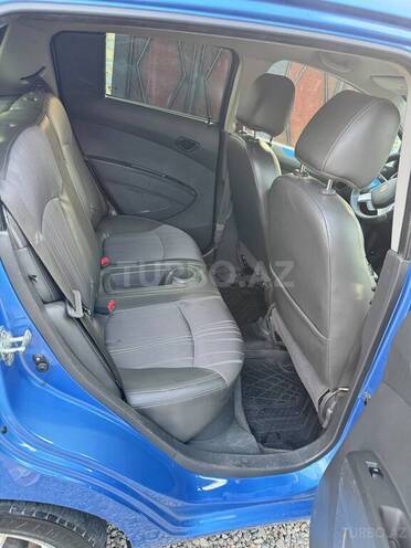 Chevrolet Spark-12