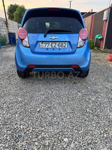 Chevrolet Spark-2