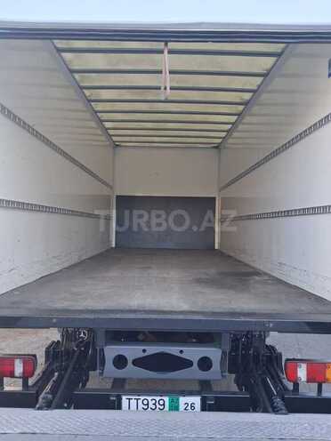 Mercedes Atego 818-17