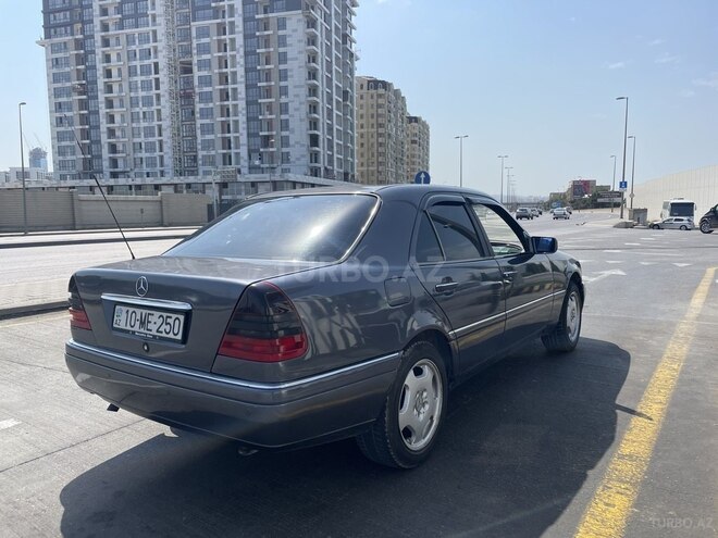 Mercedes C 250-4