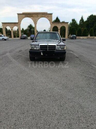 Mercedes 190-6