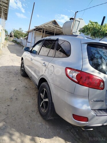 Hyundai Santa Fe-9