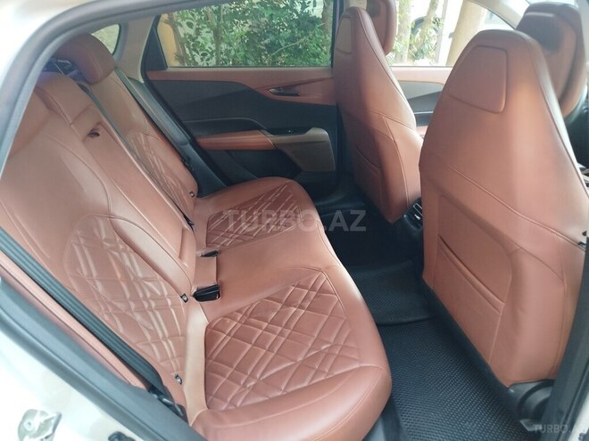 Changan Qiyuan A05-8