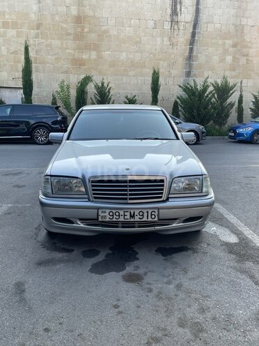 Mercedes C 180-1