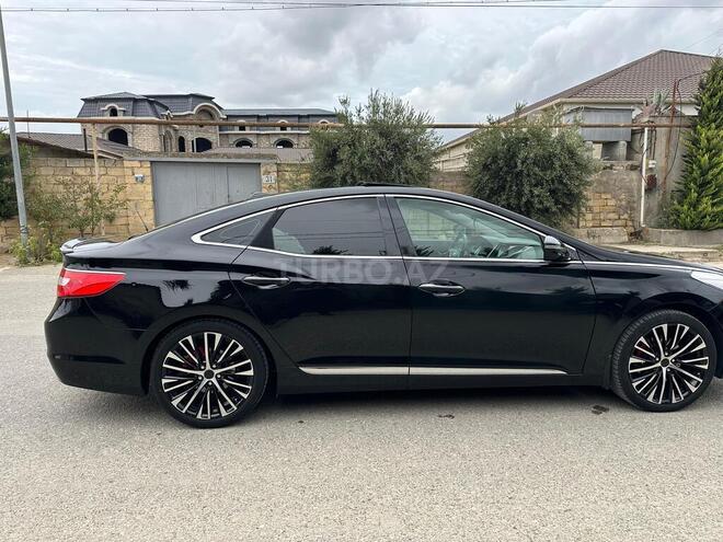 Hyundai Grandeur-5