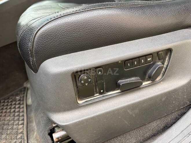 Volkswagen Touareg-9