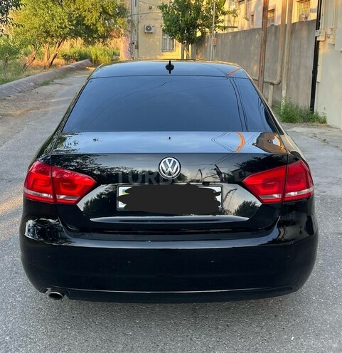 Volkswagen Passat-6