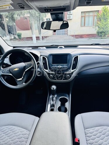 Chevrolet Equinox-8