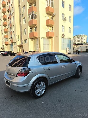 Opel Astra-2