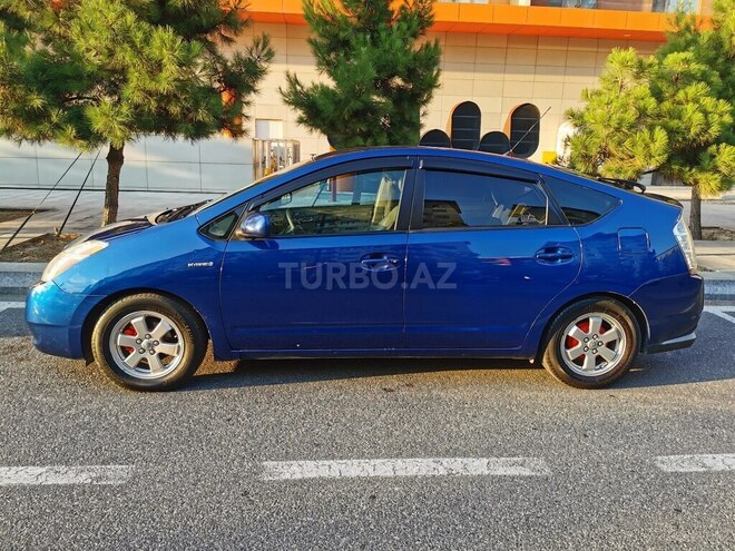 Toyota Prius-6