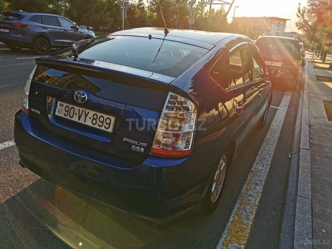 Toyota Prius-9