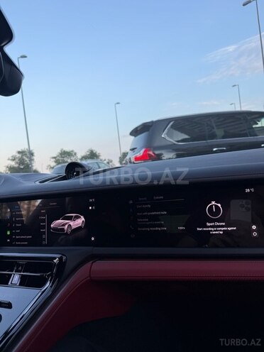 Porsche Panamera 4 E-Hybrid-14