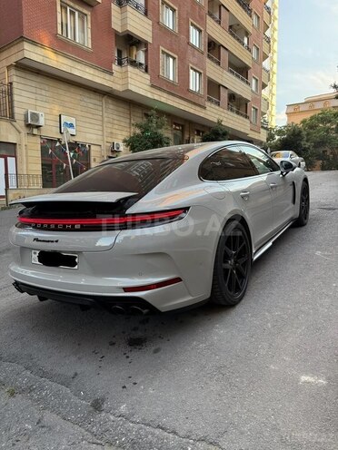 Porsche Panamera 4 E-Hybrid-7