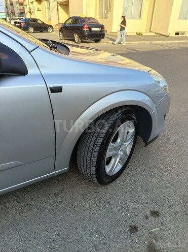 Opel Astra-8