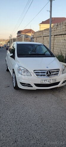Mercedes B 170-1