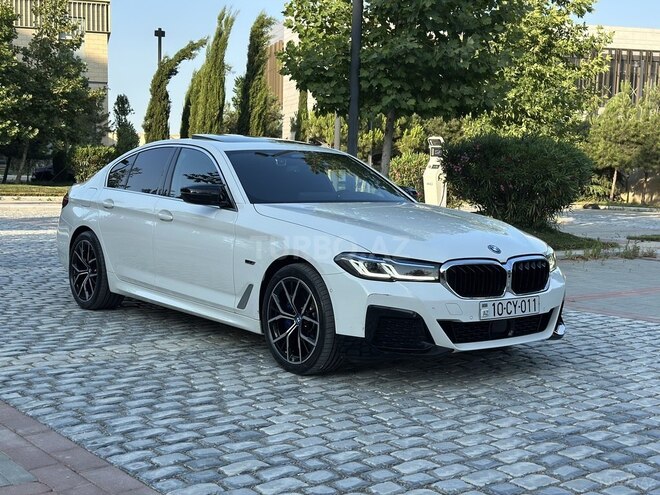 BMW 530e-2