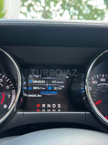 Ford Mustang-6