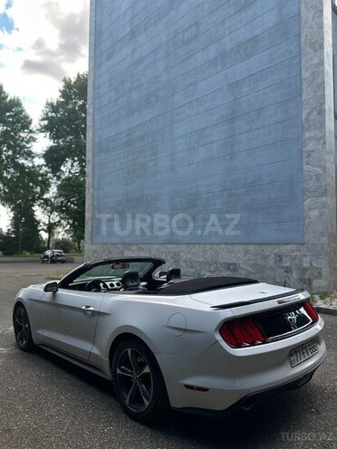 Ford Mustang-9