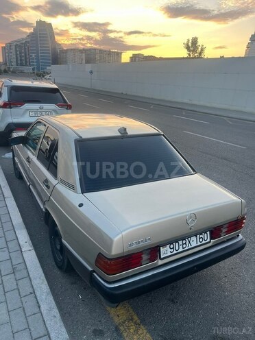 Mercedes 190-3