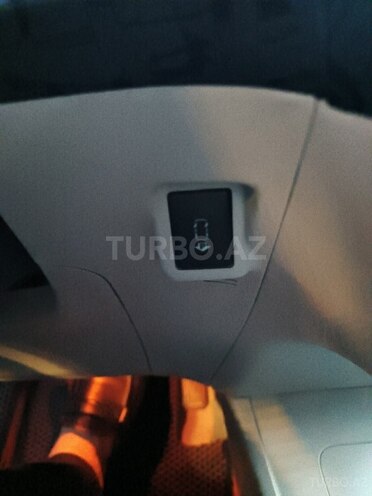 Toyota Prius-15